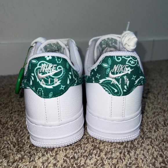 Air Force 1 Green Paisley 🐍 - Picture 2 of 7